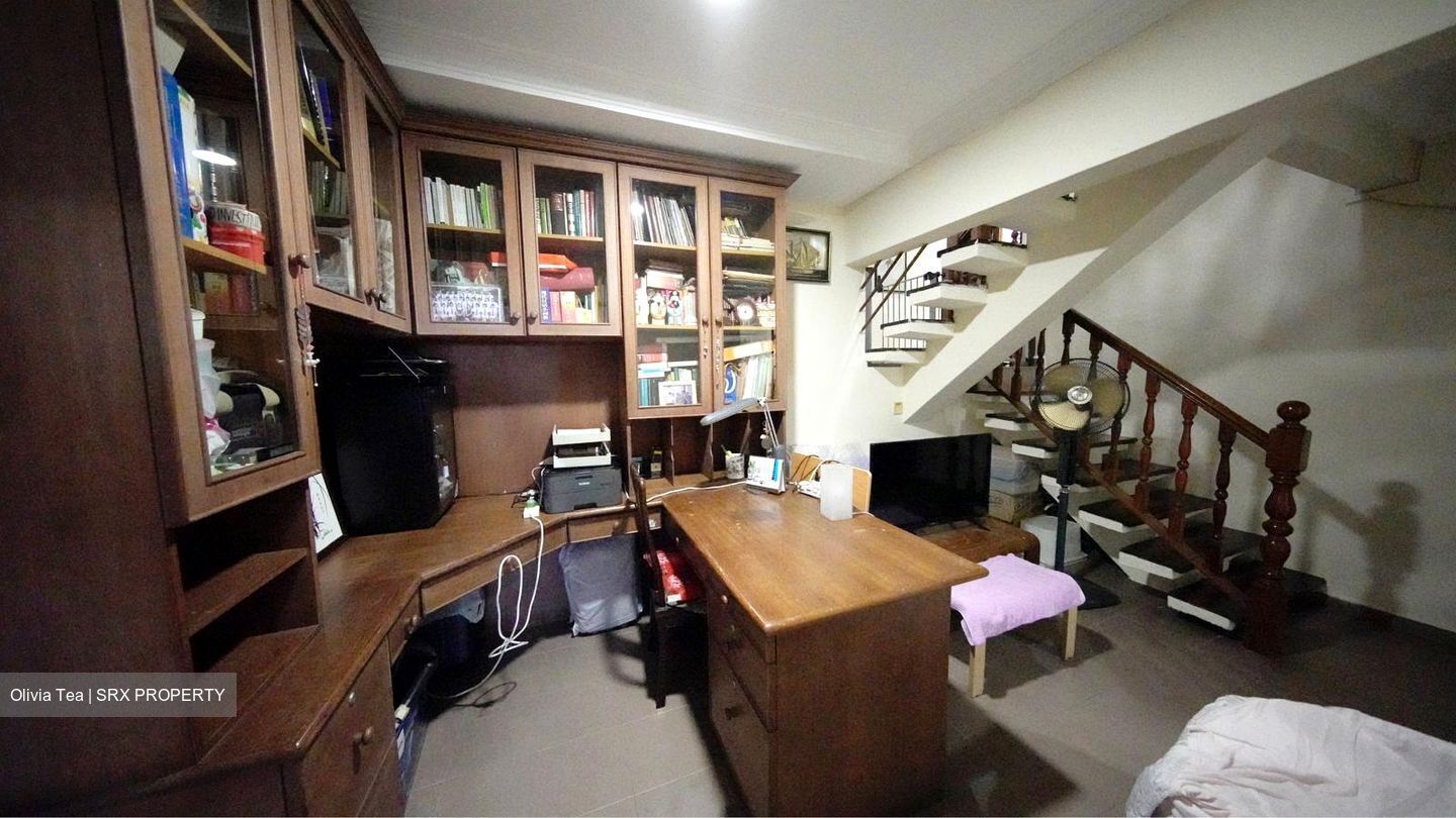 Pine Grove (D21), Condominium #436943651